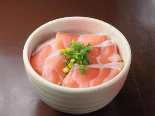 特製潮丼