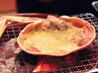 カニ味噌の甲羅焼き